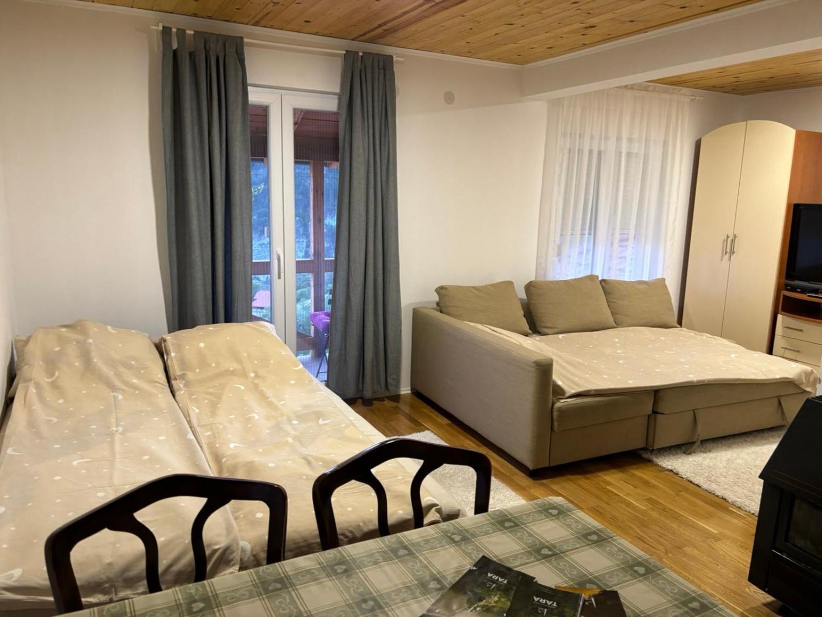 Ljubav Stara Zaovine Hotell Lazici Exteriör bild