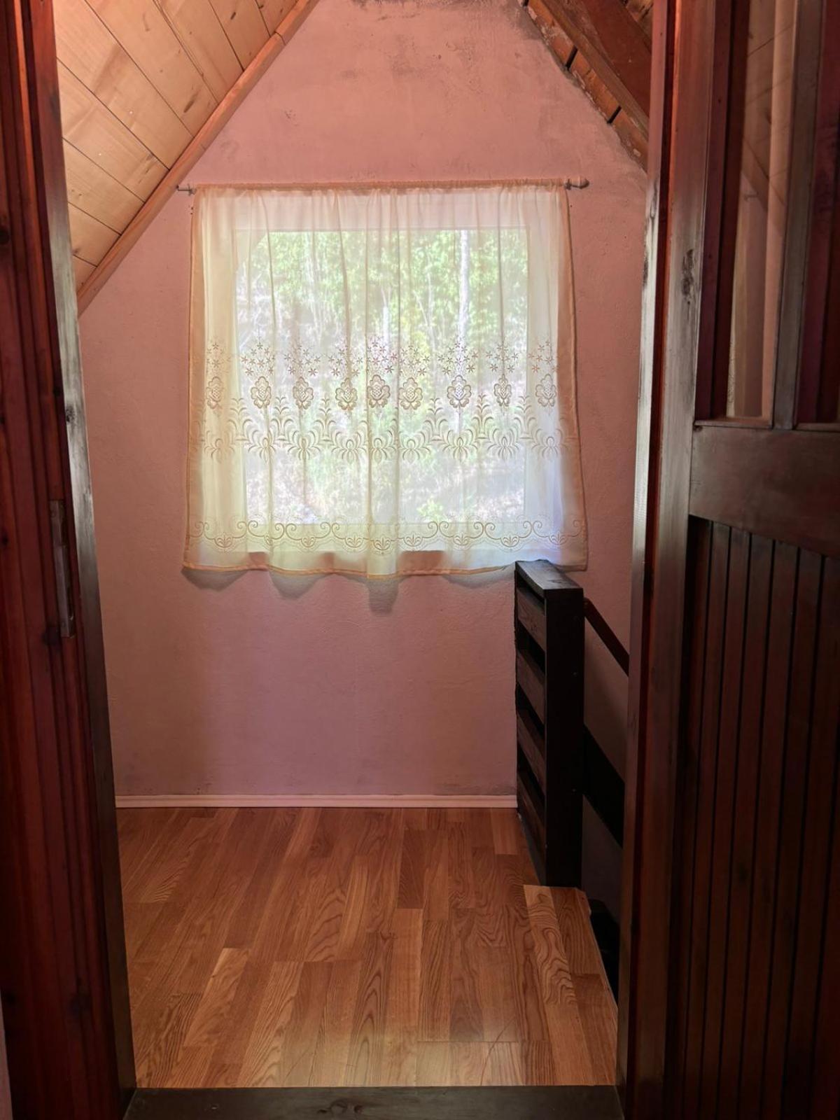 Ljubav Stara Zaovine Hotell Lazici Exteriör bild