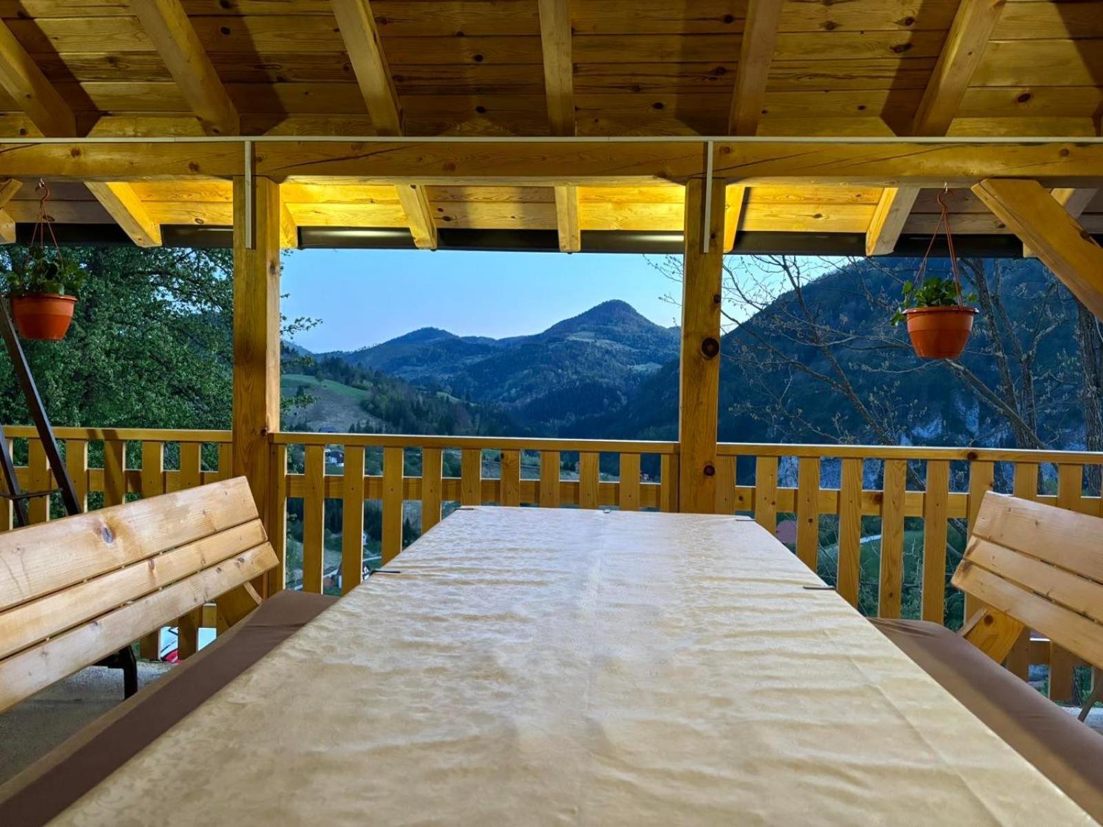 Ljubav Stara Zaovine Hotell Lazici Exteriör bild