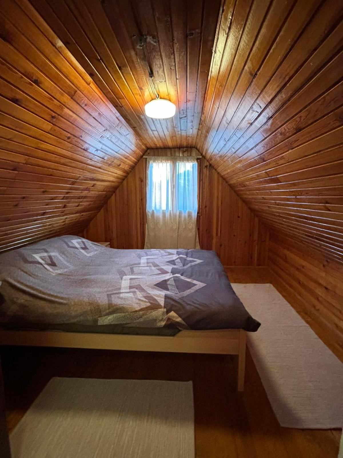 Ljubav Stara Zaovine Hotell Lazici Exteriör bild